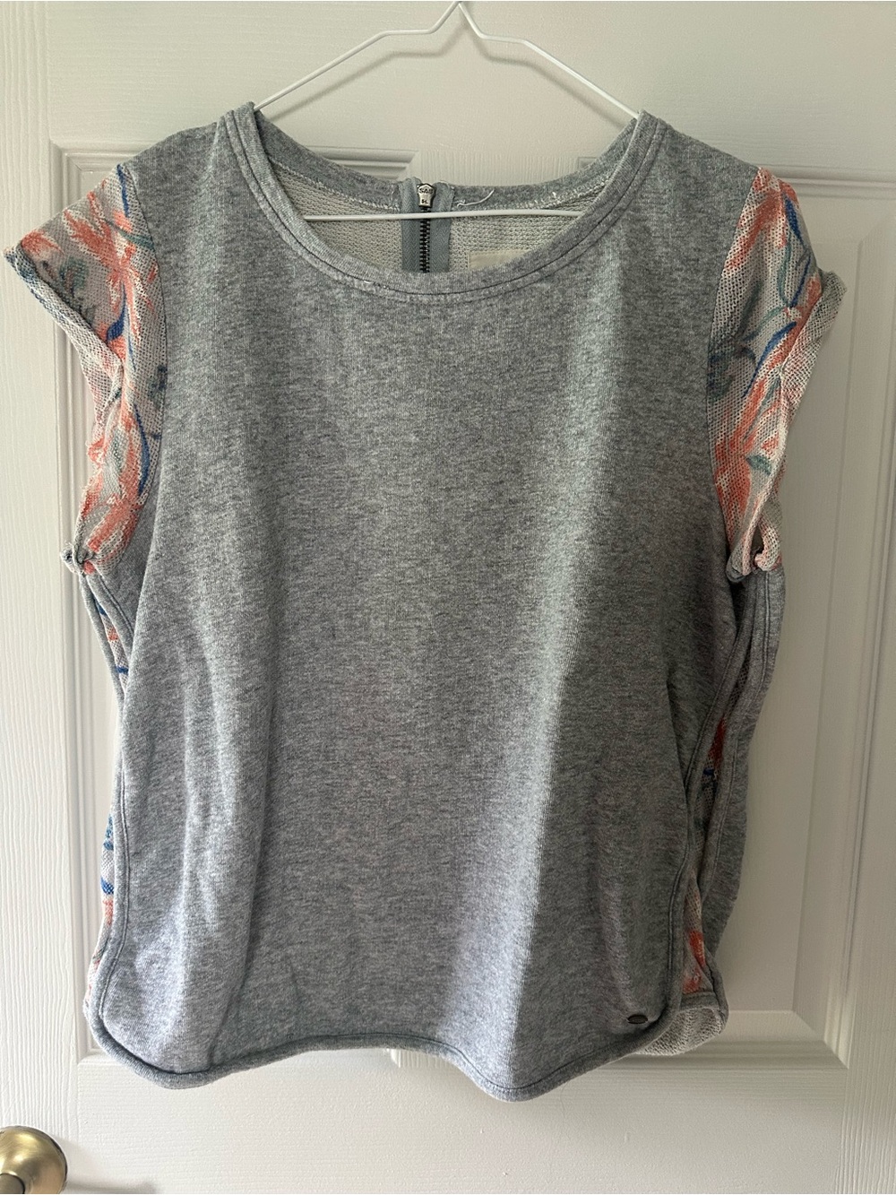 Roxy Gray Short Sleeve Tee with Floral Accent Sleeves